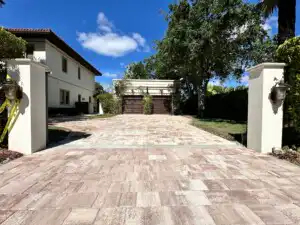Concrete Pavers - Mega Olde Towne, Sand Dune