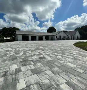 Concrete Pavers - Stonehurst Smooth Glacier