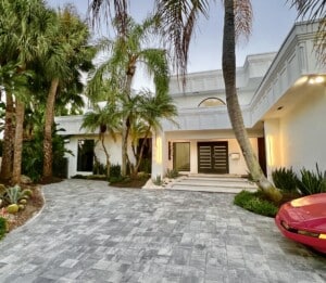 Concrete Pavers - Ultra Combo, Glacier