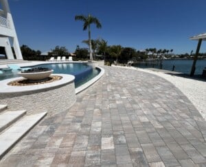 Concrete Pavers - Ultra Combo, Lionsbridge